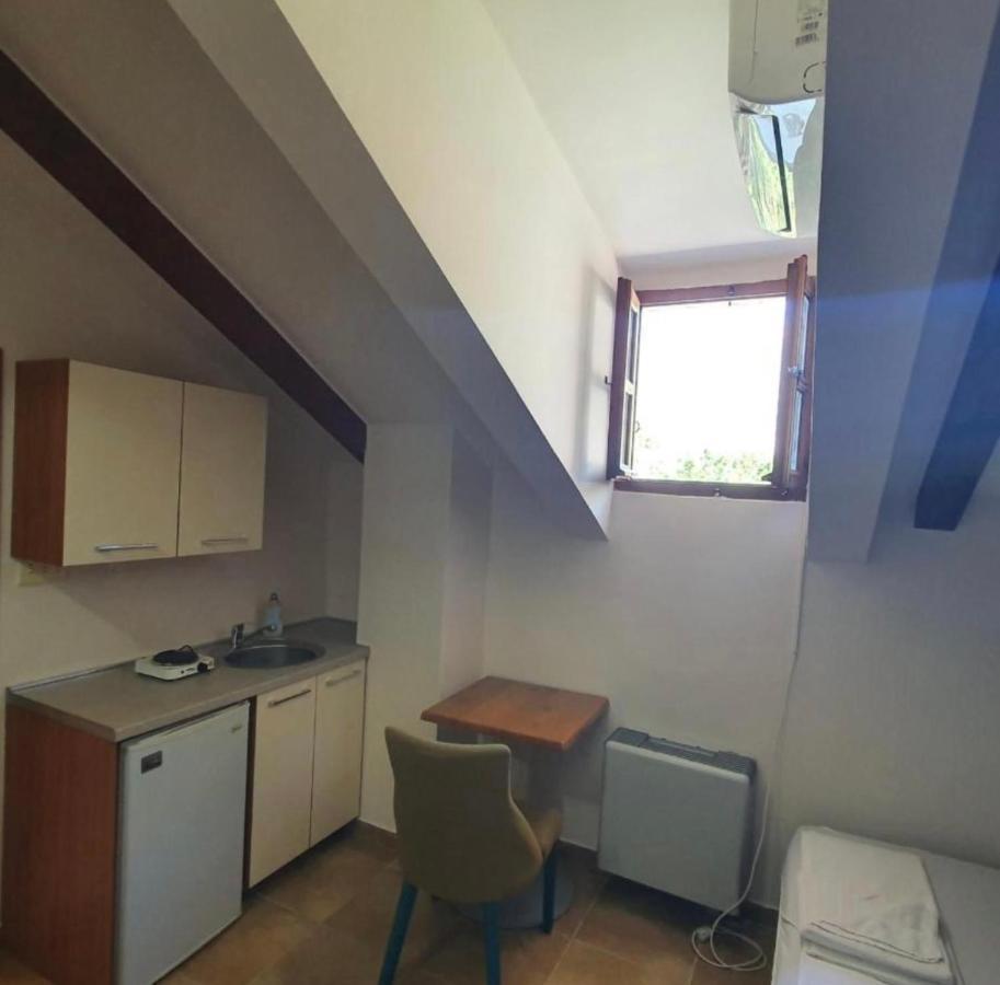Apartments Barba โกตอร์ ภายนอก รูปภาพ
