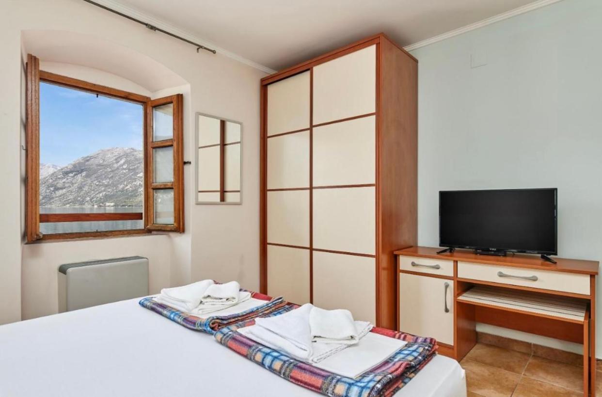 Apartments Barba โกตอร์ ภายนอก รูปภาพ